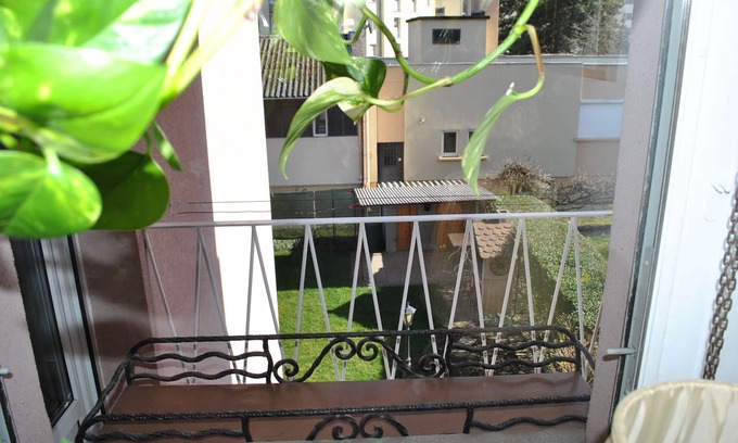 Cronenbourg Est Apartment | Apartment 3 rooms 70 m2 Strasbourg Proche Tram - Logis Le 18 Rose