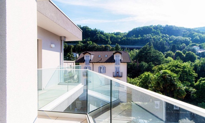 Como Apartment | Apartment 5 minutes from Villa Olmo (CERNOBBIO)