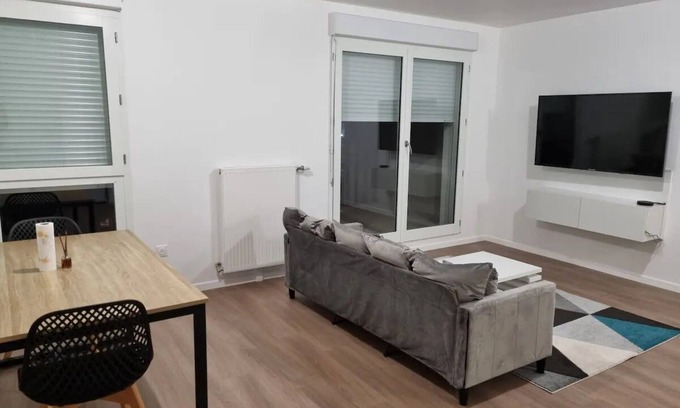 Argenteuil Apartment | Apartment 73 m² near La Défense/Colombes