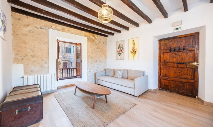 Puigpunyent Apartment | Apartment 'Apartamento' with Mountain View, Shared Pool and Wi-Fi