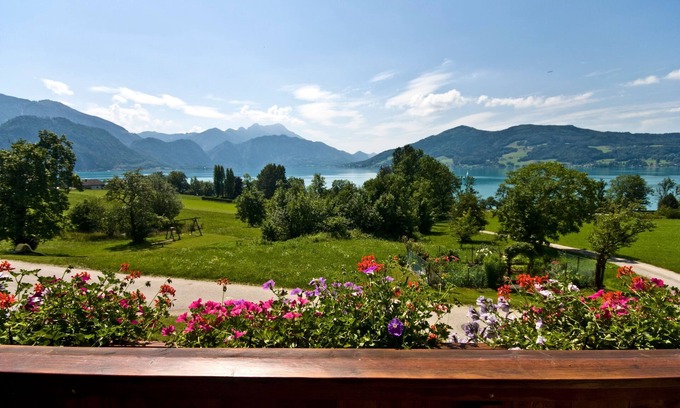 Steinbach am Attersee Apartment | Apartment Attersee - Haslbauer - family Resch