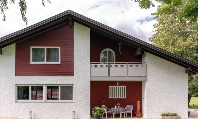 Altotting Apartment | Apartment Bichler, 85sqm, 2 bedrooms, terrace with a view, pool