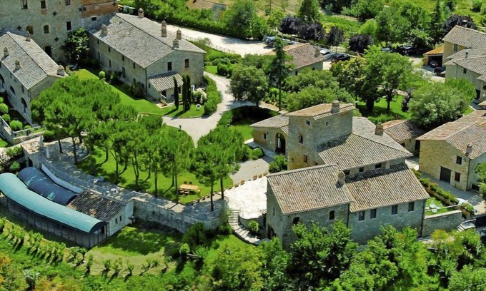 Castiglione della Valle Apartment | Apartment Borgo Monticelli in Perugia - 4 persons, 2 bedrooms