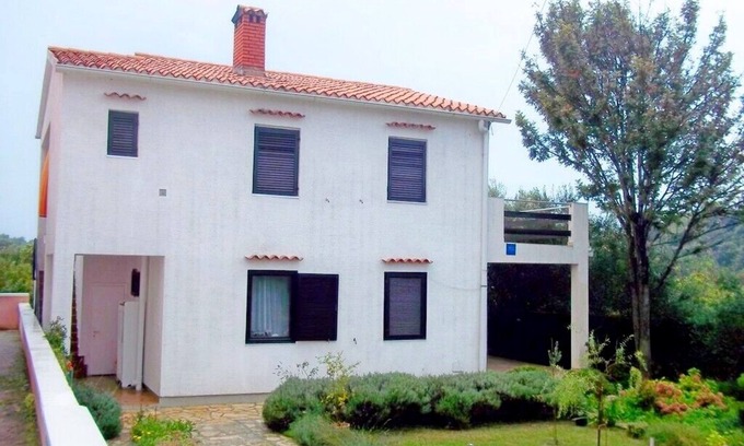 Petrcane Apartment | Apartment Branka, (13990), Petrcane, hr