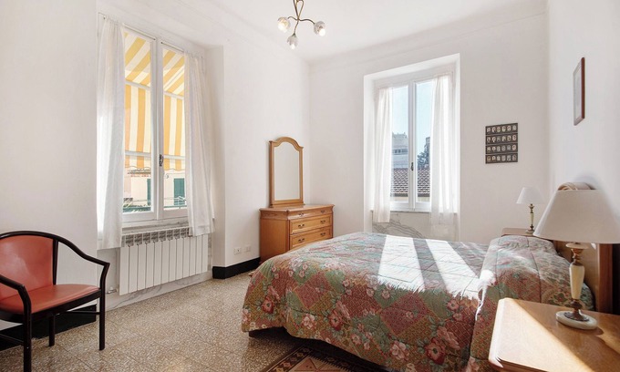 Levanto Apartment | Apartment 'Casa Mare Levanto 2' with Private Terrace and Wi-Fi