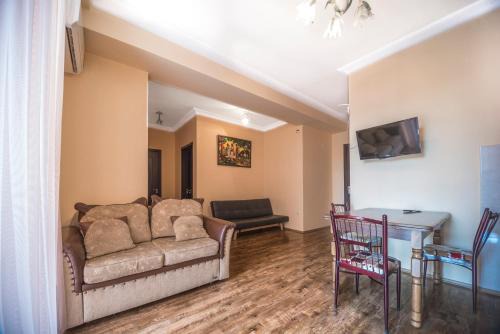 Batumi Apartment | Apartment Chavchavadze