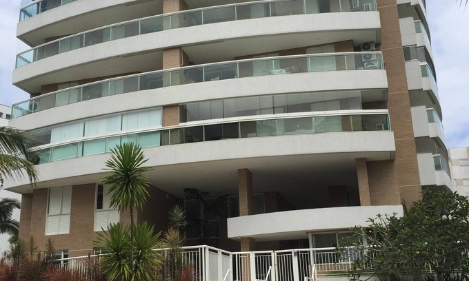 Riviera de Sao Lourenco Apartment | Apartment close to módulo 2 shopping center and events such as revista veja