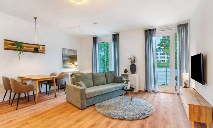 Unterwiehre-Nord Apartment | Apartment 'Km Style Apartments 7' with Balcony and Wi-Fi