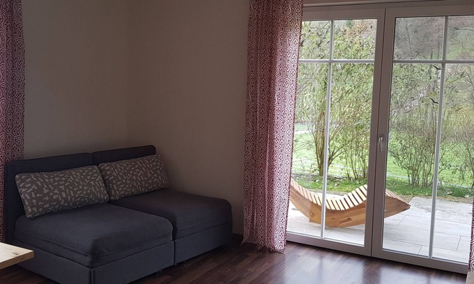 Sulzbach an der Murr Apartment | Apartment 'Ferienwohnung 2' with Private Terrace and Wi-Fi