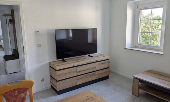 Triebischtal Apartment | Apartment 'Ferienwohnung Wiesenduft' with Shared Pool, Shared Terrace and Wi-Fi