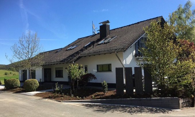 Bischoffen Apartment | Apartment 'Ferienwohnung Am Holing' with Mountain View, Private Terrace and Wi-Fi