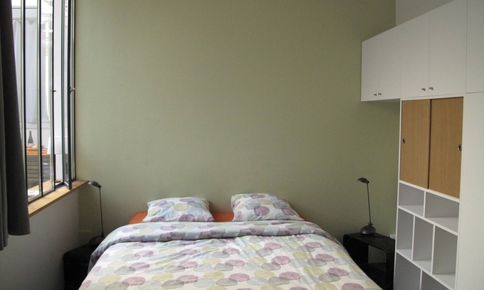 Quartier de la Folie-Mericourt Bed & Breakfast | Apartment/flat - Paris