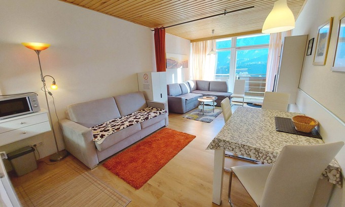 Tauplitz Apartment | Apartment Grimmingblick comfortable retreat with exceptional mountain views