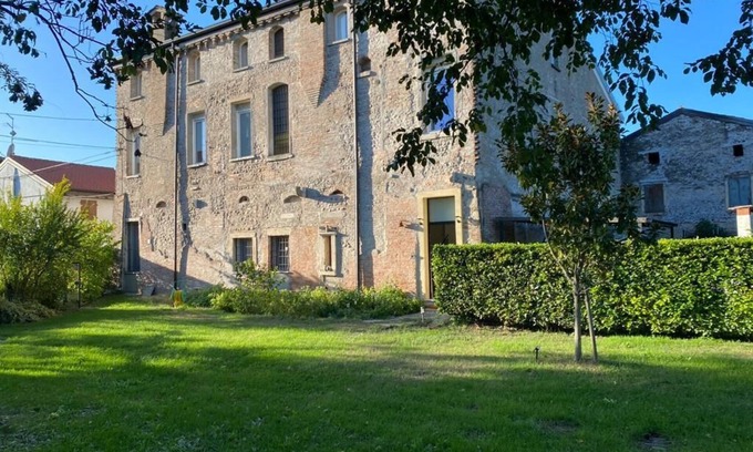 San Martino Buon Albergo Apartment | Apartment in Cathedral