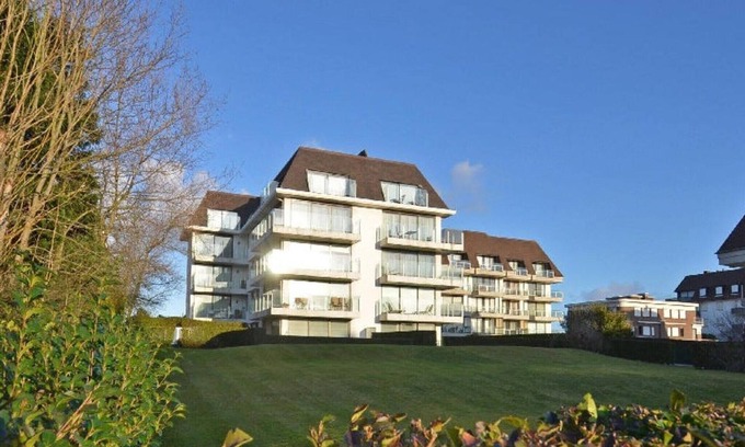 Het Zoute Apartment | Apartment in Knokke near Het Zoute District