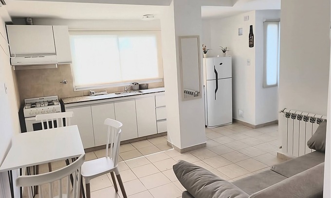 Neuquen Apartment | Apartment in the center of Neuquen capital. Ideal tourism and business