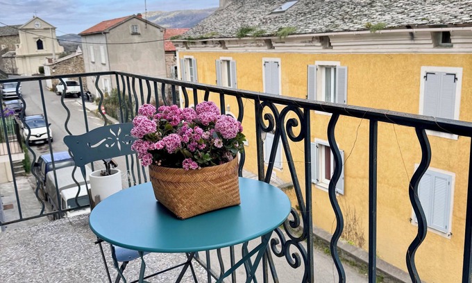 Murato Apartment | Apartment in the heart of the village