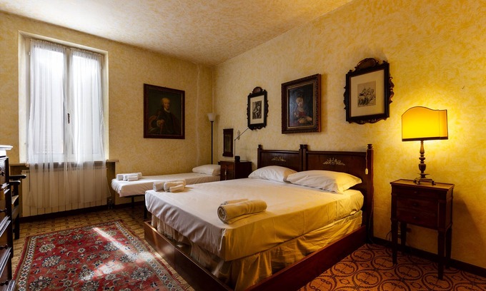 Old Town Apartment | Apartment in the historic center with private car parking