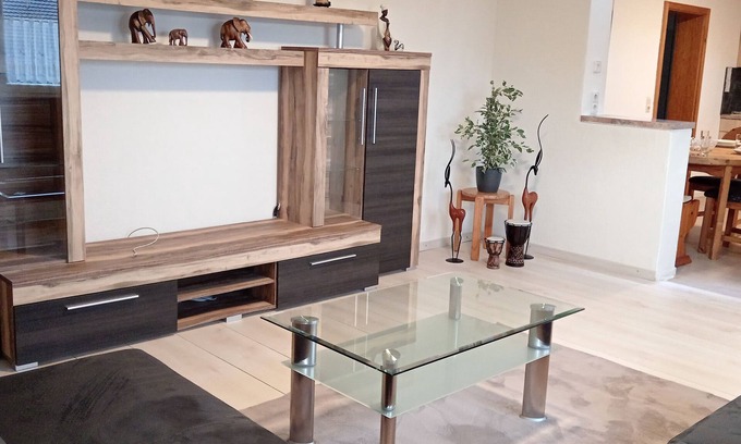 Obrigheim Apartment | Apartment 'Kleines Afrika' with Private Terrace, Shared Garden and Wi-Fi