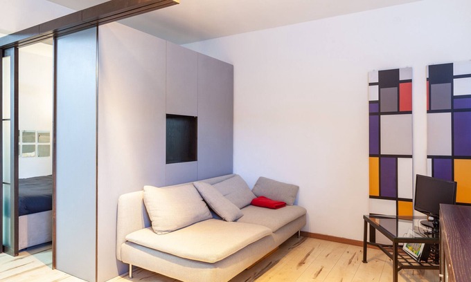 Marina di Carrara Apartment | Apartment "La Casina al Mare Vista Pineta" with A/C & Wi-Fi