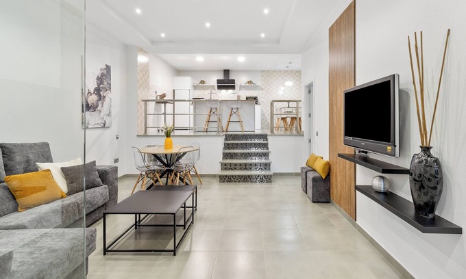 Guaro Apartment | Apartment 'Lara' with Wi-Fi