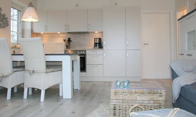 Neuharlingersiel Apartment | Apartment Mühlenstrich 1a Wg 12 "LEE" - House Sielblick