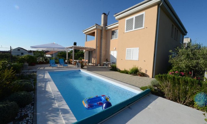 Petrcane Apartment | Apartment Mara