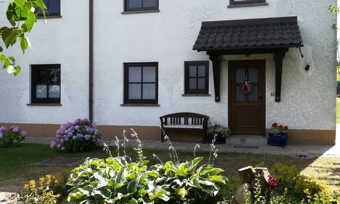 Kronach Apartment | Apartment near Kronach with a wonderful view of the beautiful Fischbach valley