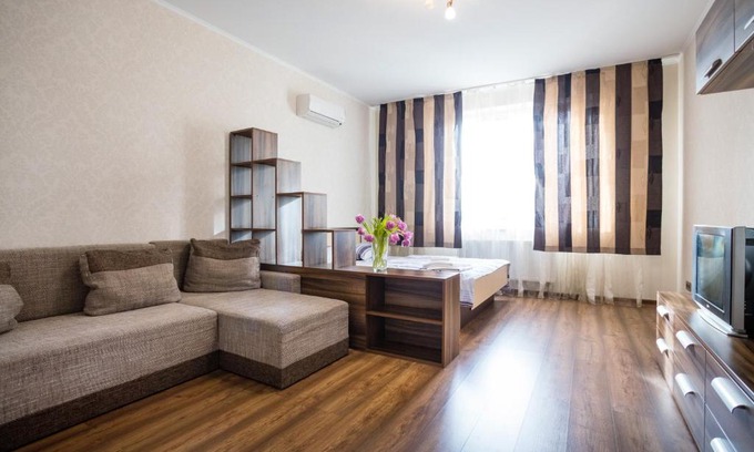 Obolon' Apartment | Apartment near Obolon metro station