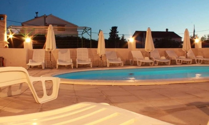 Vrsi Apartment | Apartment Nenad - with pool; A5(2+2) - Vrsi, Zadar riviera, Croatia