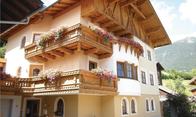 Quadratsch Apartment | Apartment Quadratsch