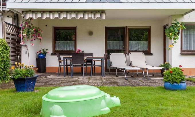 Vogt Apartment | Apartment 'Riedesser' with Private Terrace, Private Garden and Wi-Fi