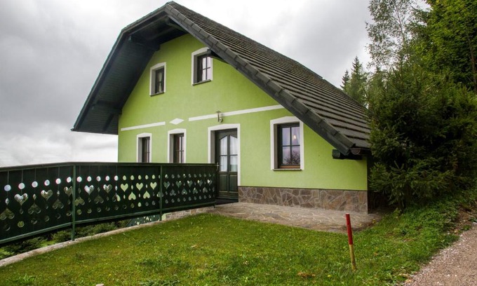 Paka Apartment | Apartment Sara