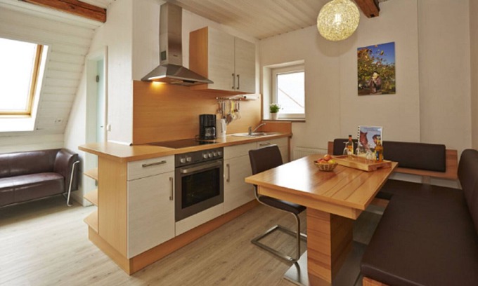 Igersheim Apartment | Apartment Schwalbennest with two bedrooms and walk-in shower