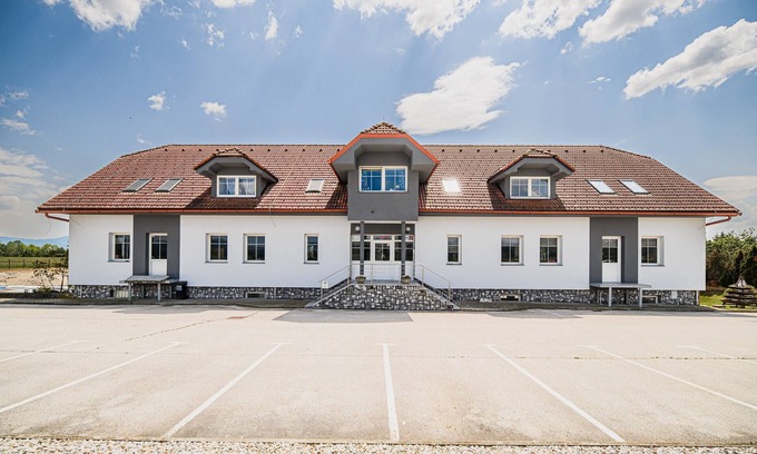 Krsko Apartment | Apartment Rimljanček