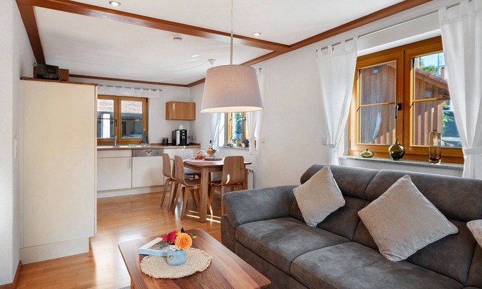 Bad Bellingen Apartment | Apartment 'Stübele' with Shared Terrace, Shared Garden and Wi-Fi