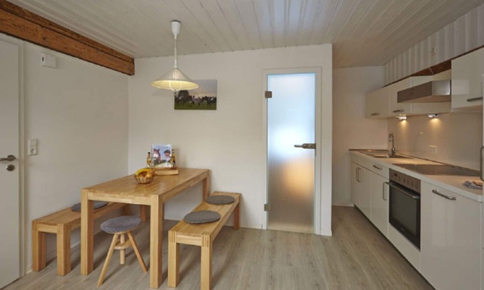 Igersheim Apartment | Apartment Stutenglück - modernly furnished with two bedrooms