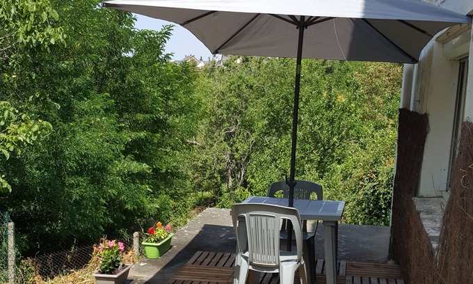 Thouars House | Apartment T1 + Terrace on the Thouet Valley