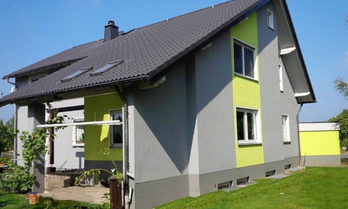 Leupoldsgrun Apartment | Apartment with balcony