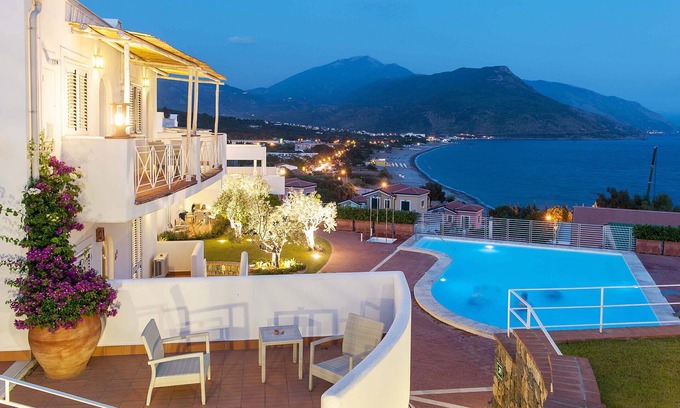 Villammare Apartment | Apartment with terrace. Shared pool. 150 metres from beach