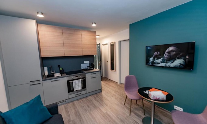 Hradec Kralove Apartment | Apartments 4u: KAMPUS Hradec Králové