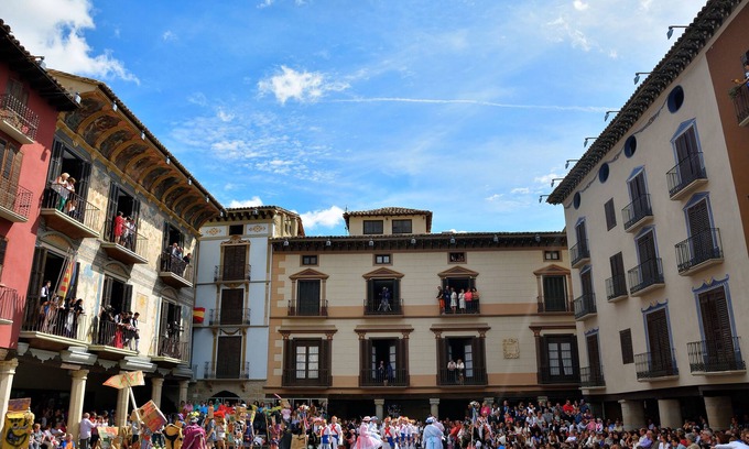 Las Ventas de Santa Lucia Apartment | Apartments and studios in the center of Graus