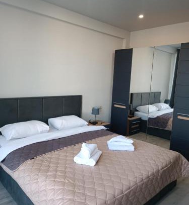 Mukachevo Apartment | Apartments Domovik Квартира на 4 гостя, Миру 11 с кв 3