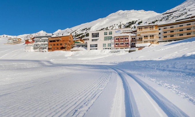 Obergurgl House | Apartments home Chalet Montana, Obergurgl in Ötztal - 4 persons, 1 bedroom