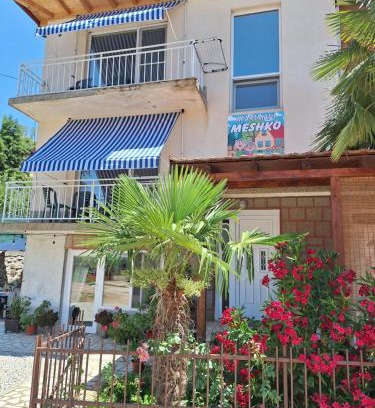 Pestani House | Apartments Meshko