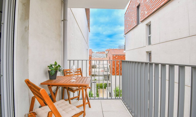 La Joliette Apartment | Appart 1 ch avec balcon et parking à la Joliette