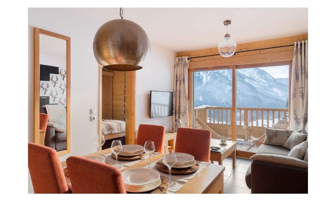 Champagny-en-Vanoise Apartment | Appart* Champagny La Plagne-Skis at your feet