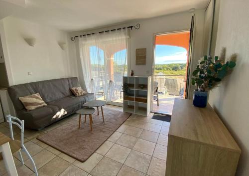 Beziers Apartment | Appart T2 Golf St Thomas très fonctionnel Piscine Parking