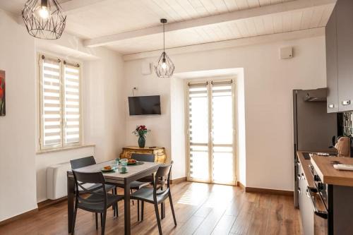 Isola del Liri Apartment | Appartamento - Cerenea House