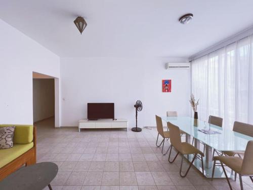 Ouakam Apartment | Appartement 3 chambres aux Mamelles climatisé